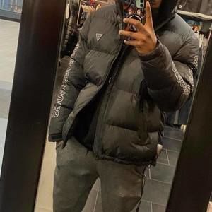 Meet your Posher, Alejandro